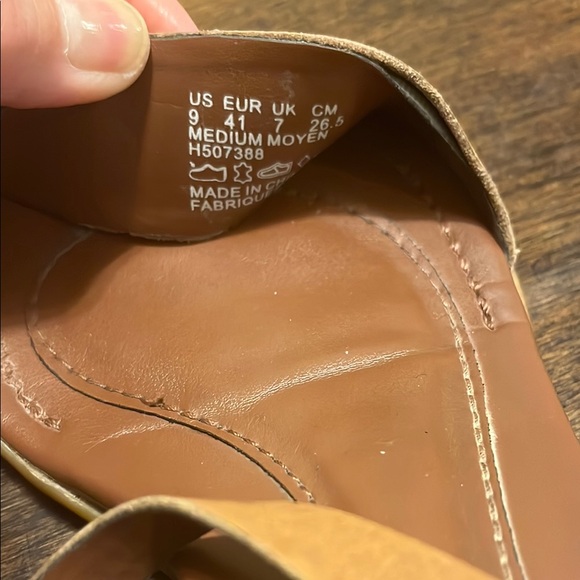 Hush Puppies Brown Sandals - Picture 4 of 9